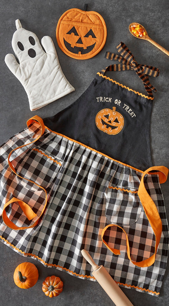 Jack O Lantern Shaped Embellished Pocket Potholder