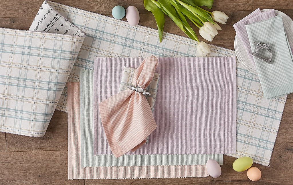 Lavender Fog Dobby Dots Rib Placemat