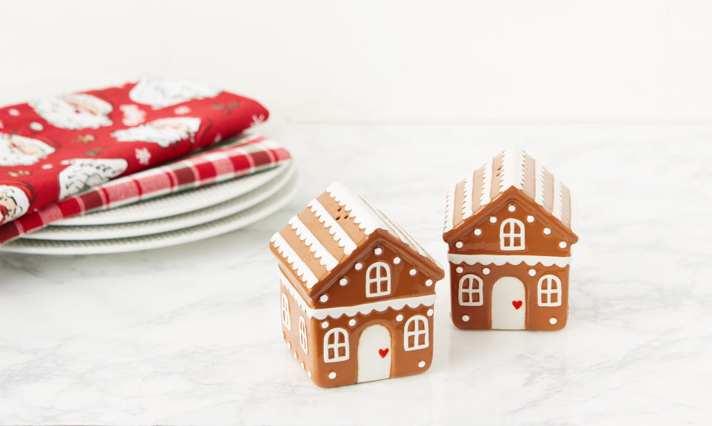 Gingerbread House Salt & Pepper Set