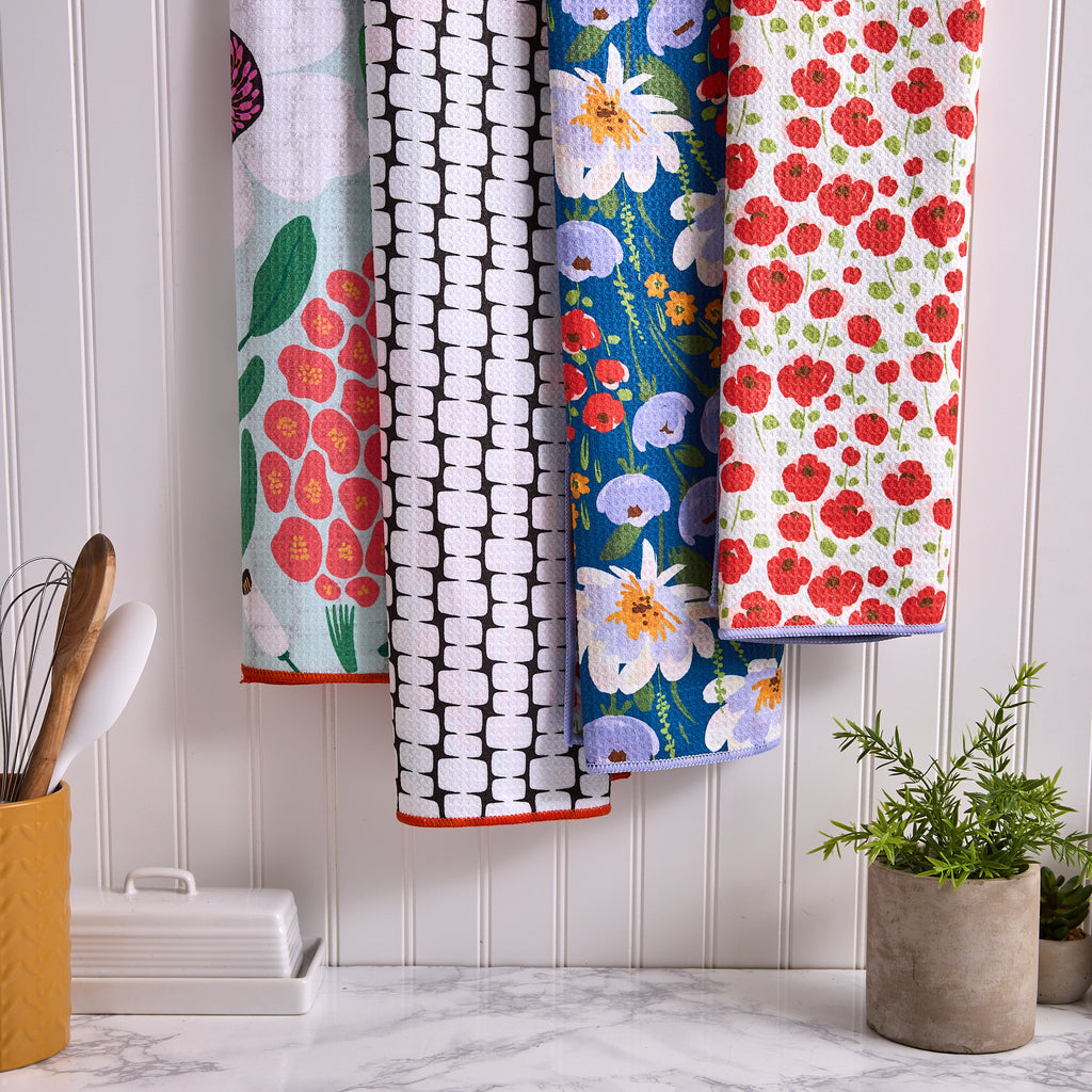 Poppy's Day Printed Microfiber Dishtowel