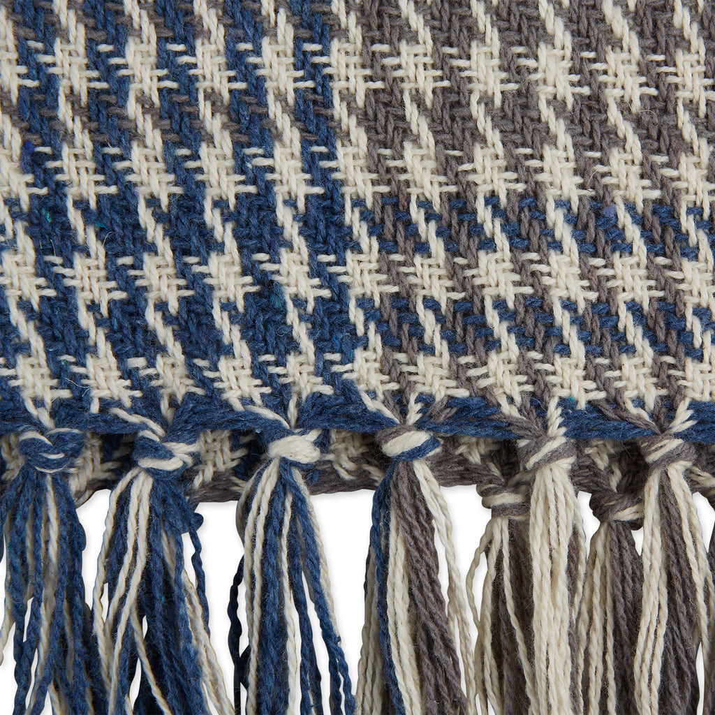 Houndstooth Plaid French Blue & Gray Throw