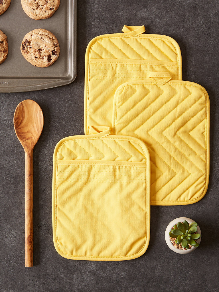 Yellow Quilted Potholder set of 3