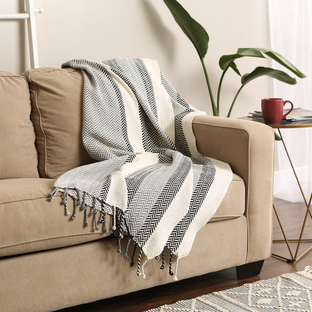 Ivory, Gray & Black Bold Herringbone Throw