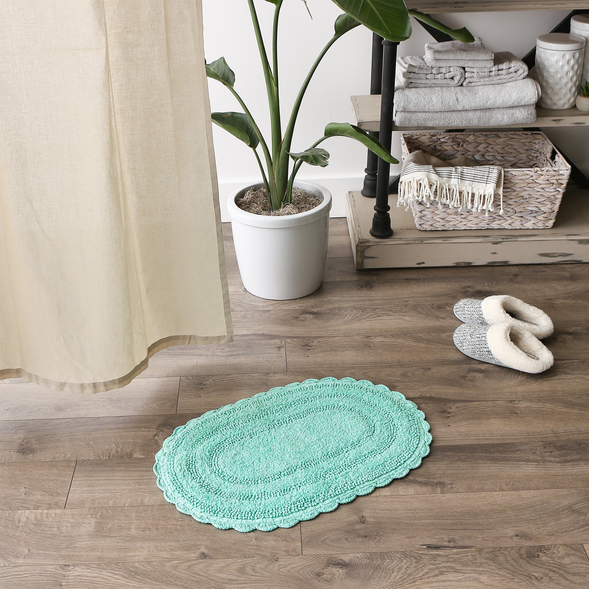 Aqua Small Oval Crochet Bath Mat – DII Home Store