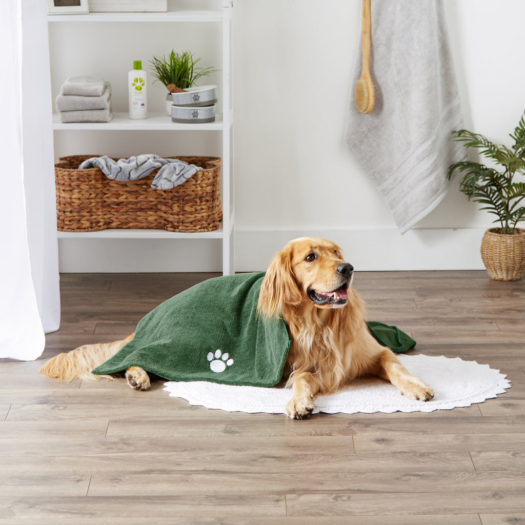 Hunter Green Embroidered Paw Pet Towel