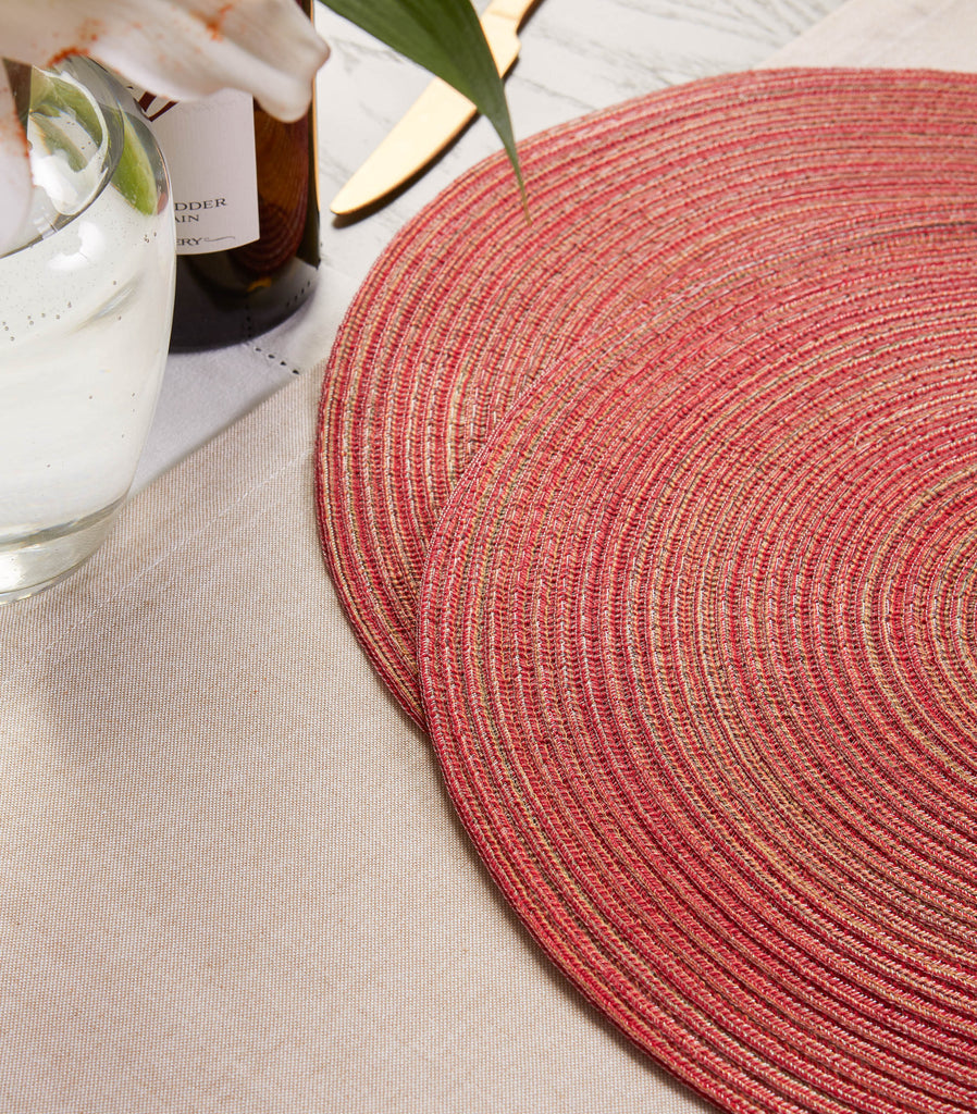 DII Variegated Red Round Polypropylene Woven Placemat Set of 6