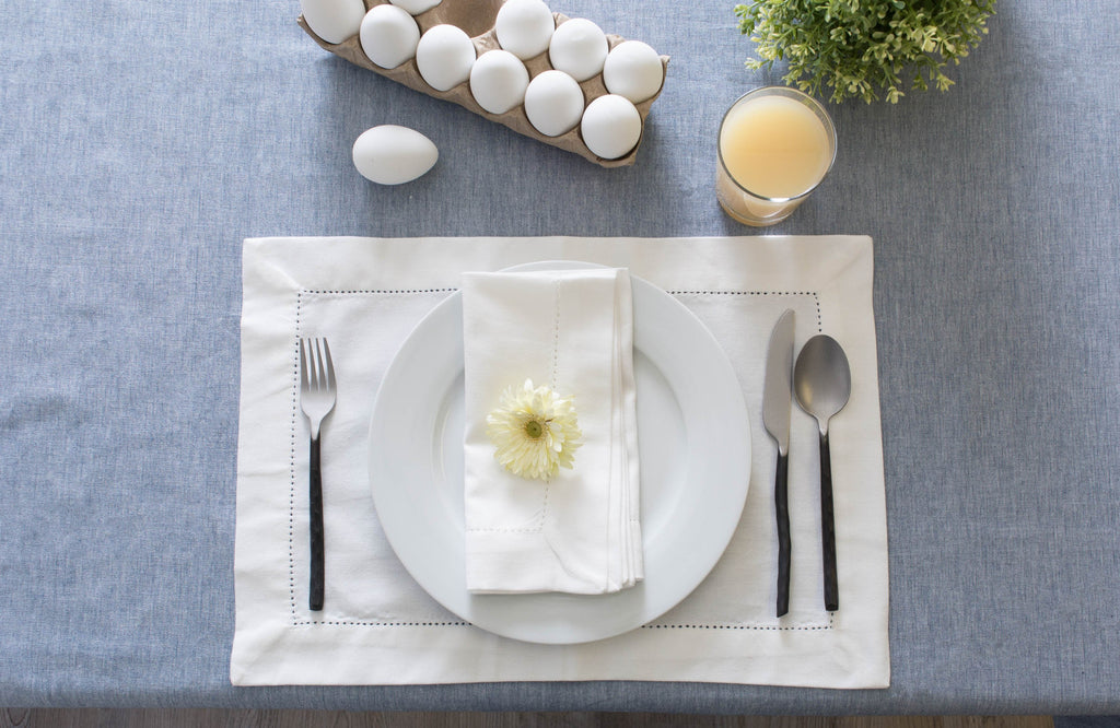 DII Blue Solid Chambray Tablecloth