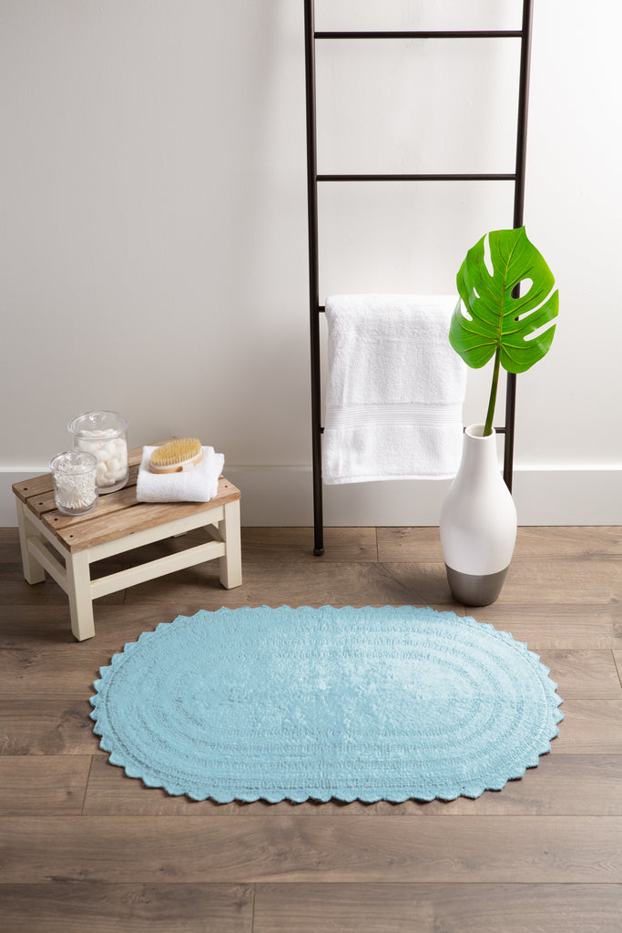 DII Cameo Blue Small Oval Crochet Bath Mat