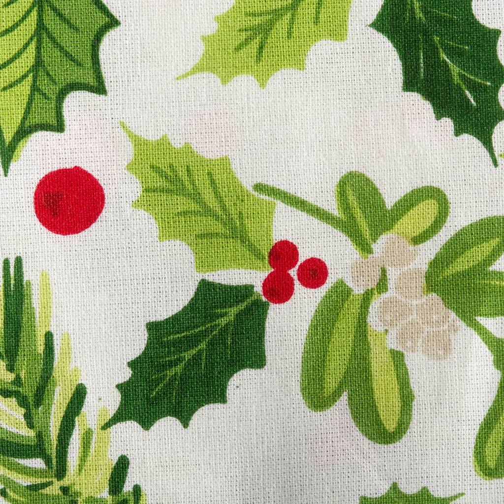 DII Boughs Of Holly Print Tablecloth