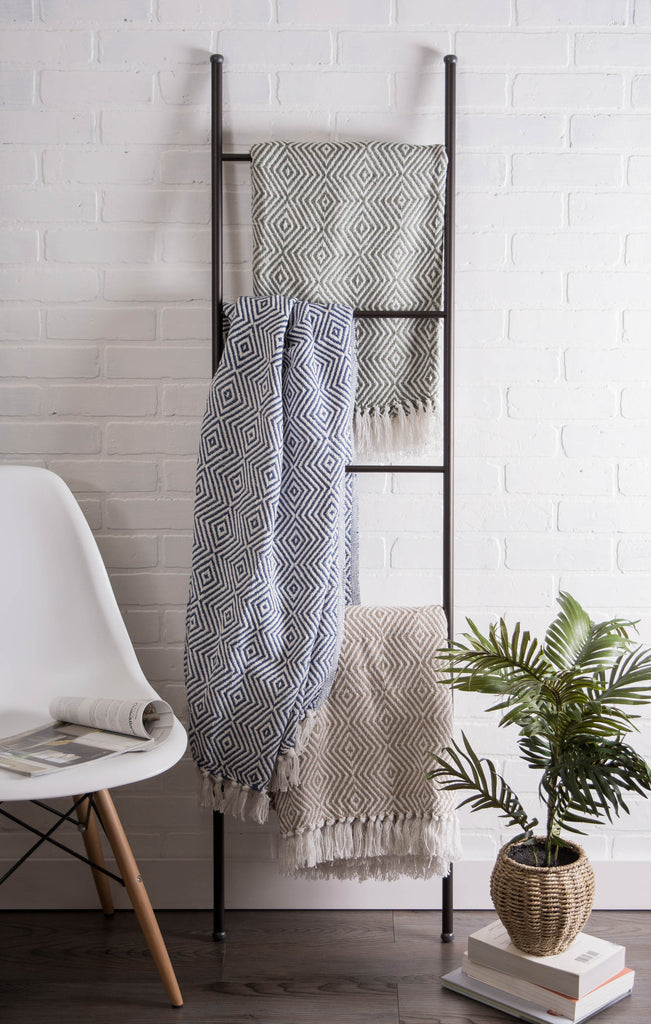 DII Mineral X-Diamond Geometric Throw