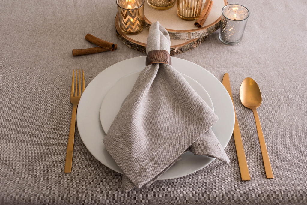 DII Stone Brown Solid Chambray Tablecloth