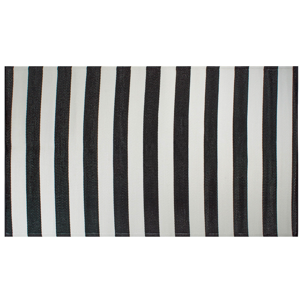 Black/White Stripe Outdoor Rug 4x6 Ft