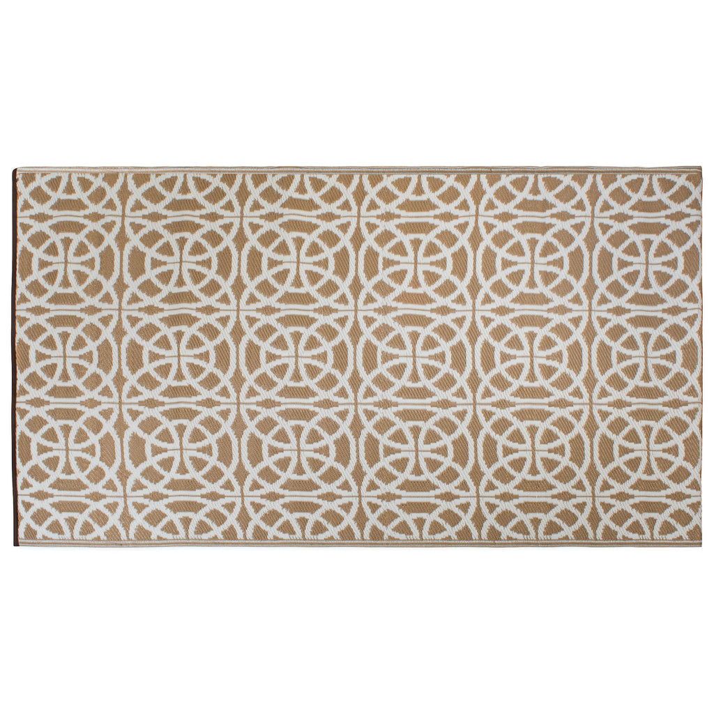 Taupe Infinity Circle Outdoor Rug 4x6 Ft